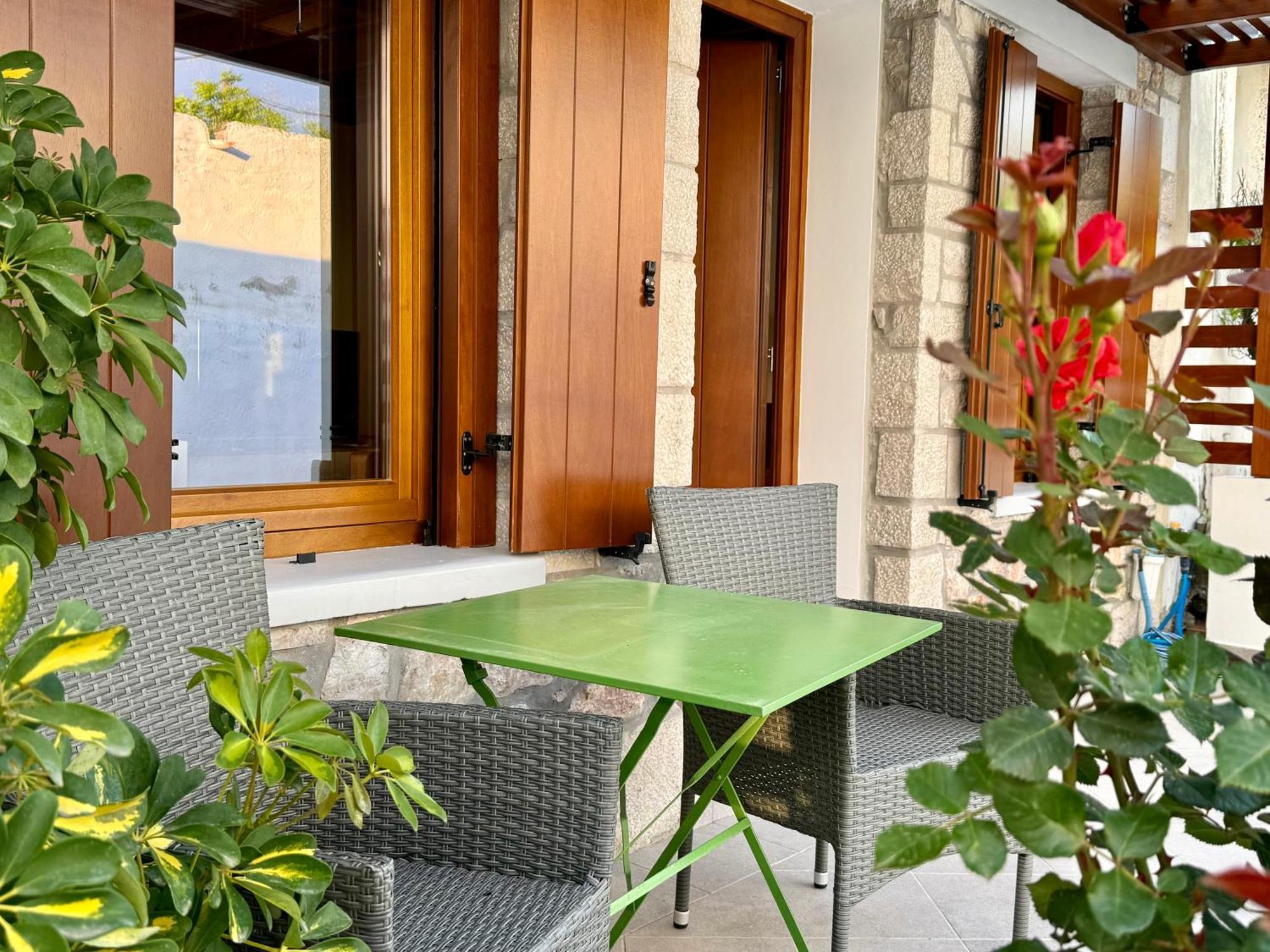 Greenview Maisonnette Apollona Luaran gambar